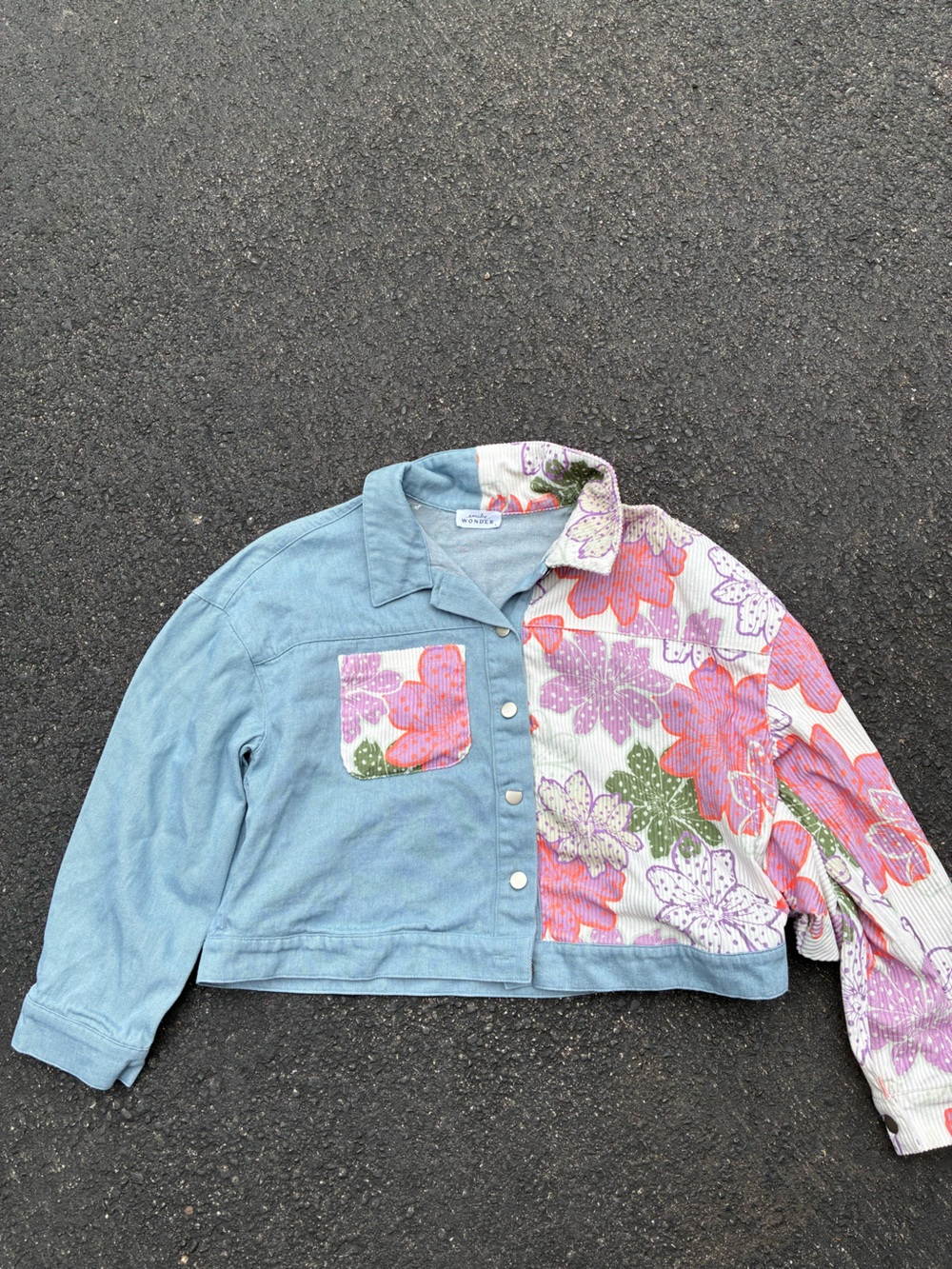 Vintage-Inspired Two-Tone Floral Button-Down Jacket - Light Blue & Multi